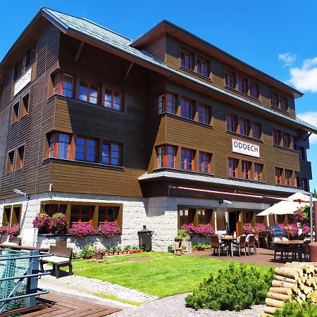 Hotel Oddech Пец-под-Снежкой Экстерьер фото