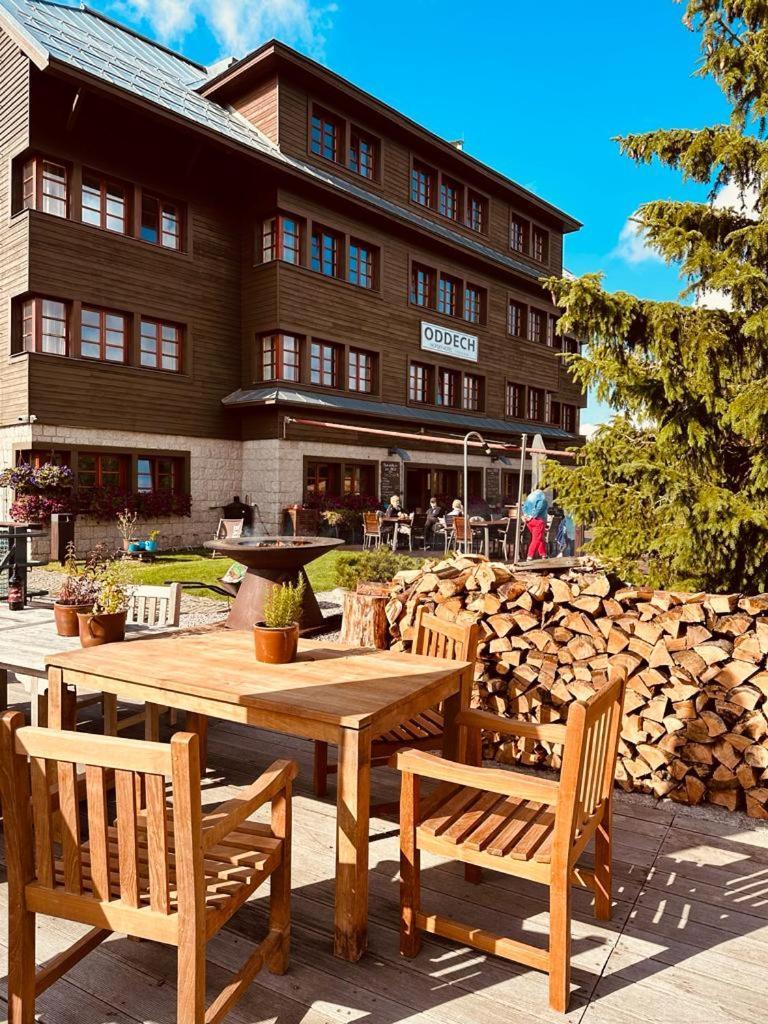 Hotel Oddech Пец-под-Снежкой Экстерьер фото
